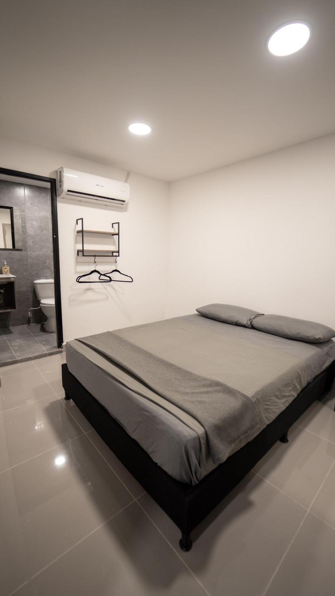 79 Hotel Medellín Esterno foto