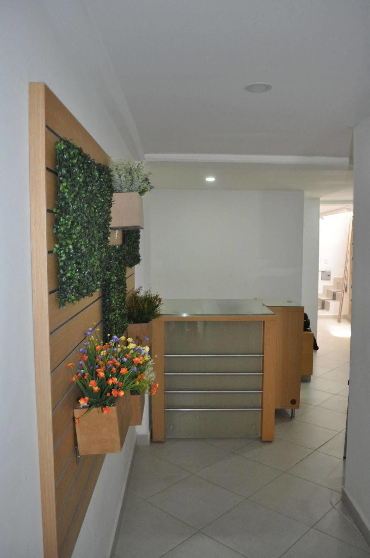 79 Hotel Medellín Esterno foto